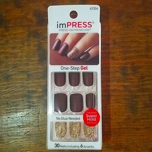 BOGO imPRESS Press-on Manicure